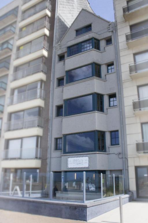 Hotel Villa Escale De Panne Exterior foto